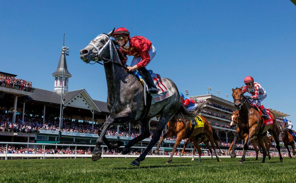 Superstar turf sprinter Caravel won the Unbridled Sidney Stakes presented by Turfway Park Racing and Gaming. (Eclipse Sportswire)