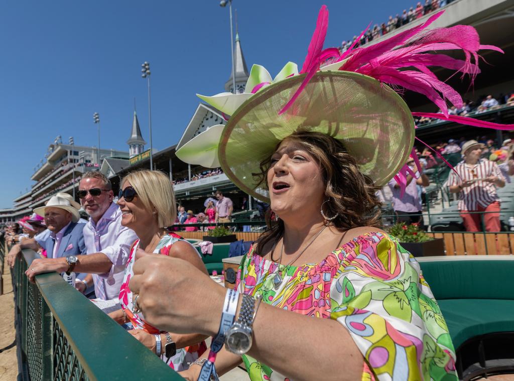 Scenes from the 2023 Longines Kentucky Oaks May 5 at Churchill Downs. (Eclipse Sportswire)