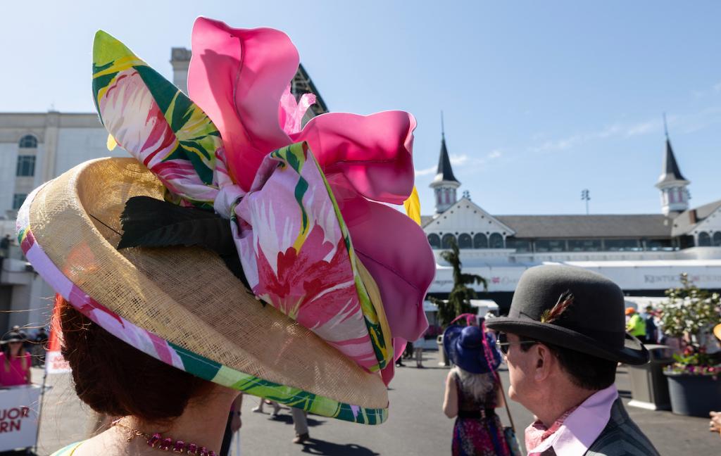 Scenes from the 2023 Longines Kentucky Oaks May 5 at Churchill Downs. (Eclipse Sportswire)