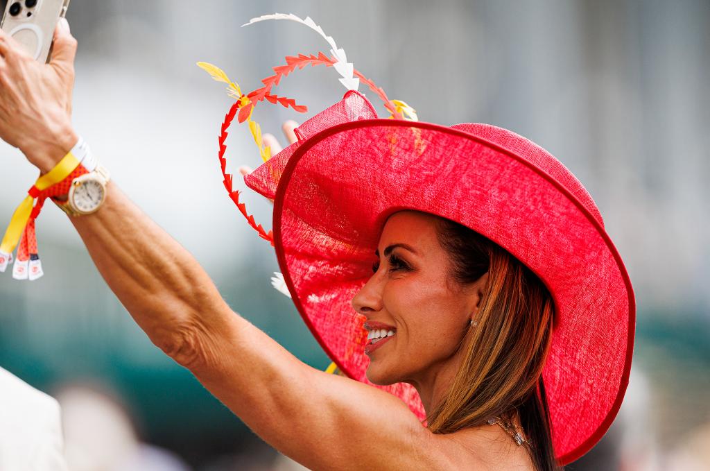 Scenes from a festive Kentucky Derby day May 6, 2023, at Churchill Downs. (Eclipse Sportswire)