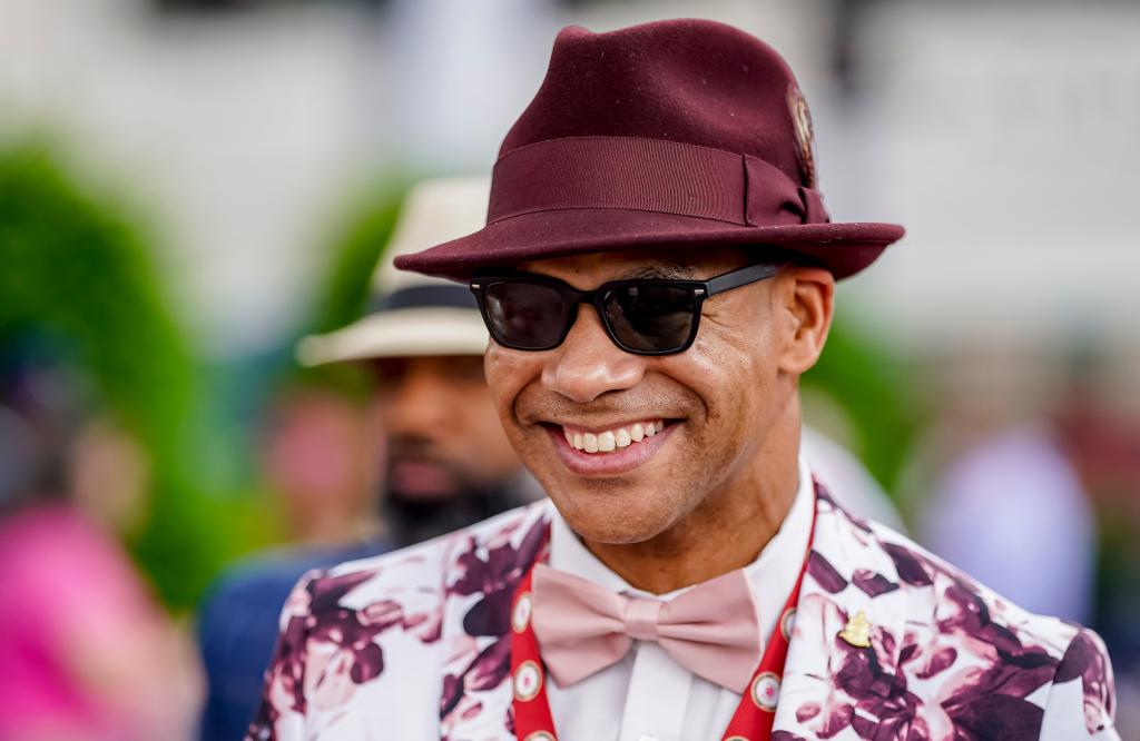 Some of the sights and scenes from the 2022 Longines Kentucky Oaks May 6 at Churchill Downs. (Eclipse Sportswire)