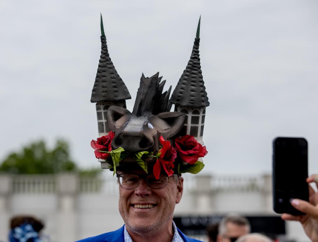 Scenes from a festive Kentucky Derby day May 6, 2023, at Churchill Downs. (Eclipse Sportswire)