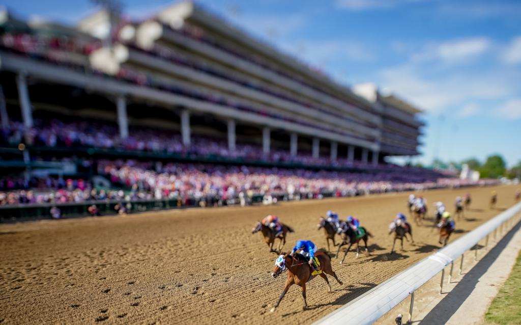 Pretty Mischievous won the $1.25-million Longines Kentucky Oaks with a sweeping rally under Tyler Gaffalione. (Eclipse Sportswire)