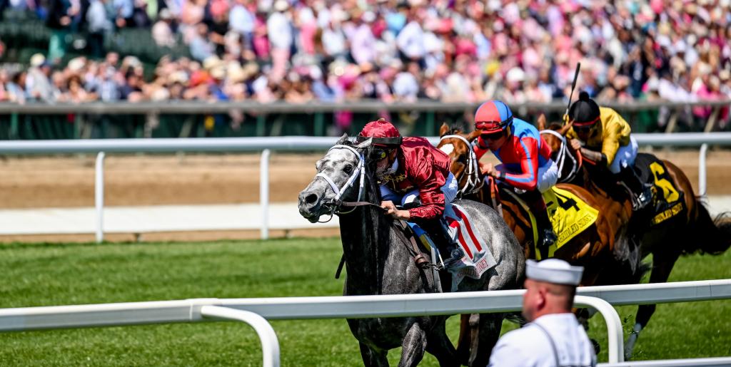 Superstar turf sprinter Caravel won the Unbridled Sidney Stakes presented by Turfway Park Racing and Gaming. (Eclipse Sportswire)