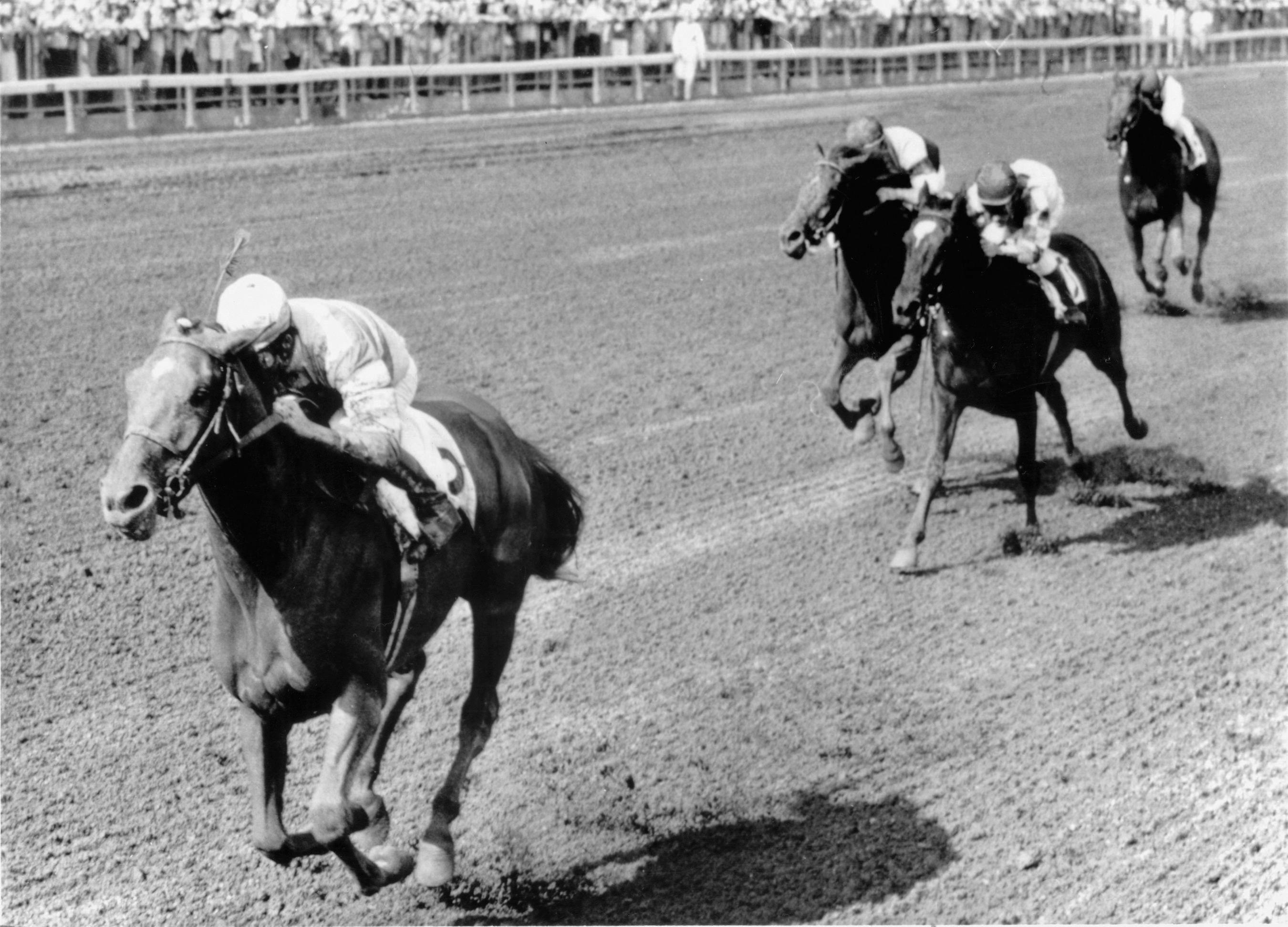 Shuvee wins the Alabama.