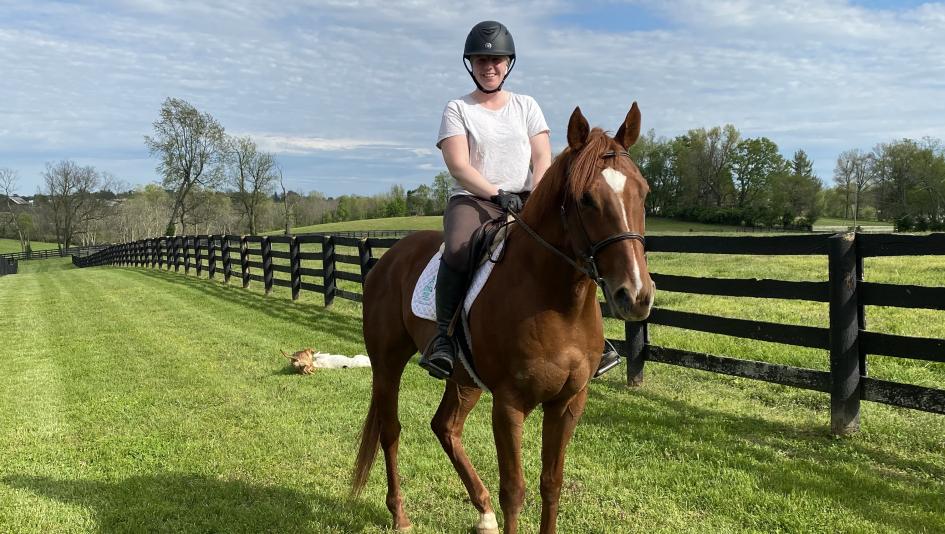 Nothin to See Here is Kaitlyn Cawley Villalobos' new Thoroughbred Makeover horse.