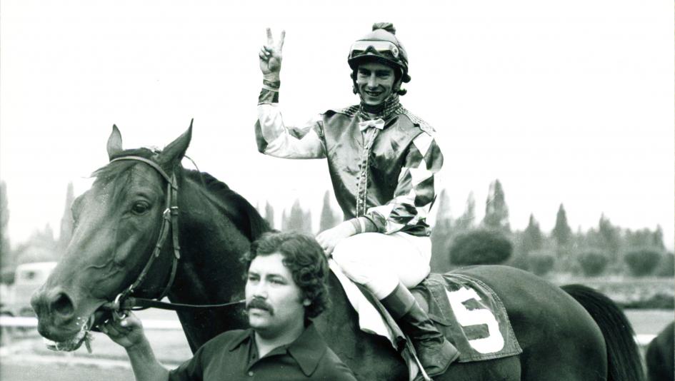 Sandy Hawley is one of the most talented jockeys in horse racing history despite never winning a Triple Crown race.