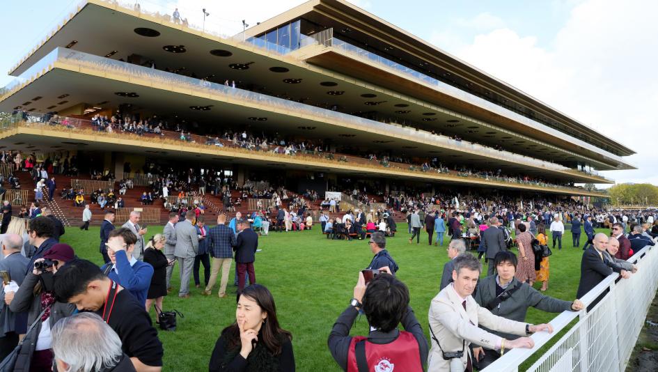 TV television radio horse racing Prix de l’Arc de Triomphe Awesome Again Vosburgh Churchill Downs Belmont at the Big A Longchamp Santa Anita Park FanDuel TV America’s Day at the Races FS2 RTN
