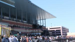 Fans crowd the Aqueduct apron.