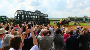 Keeneland Race Course, spring meet, horse racing, tickets, handicapping, dining, seating, contests, jockeys, backside, visit, tourism, concerts, Lexington, Thursday Night Live, the Burl, Manchester Music Hall